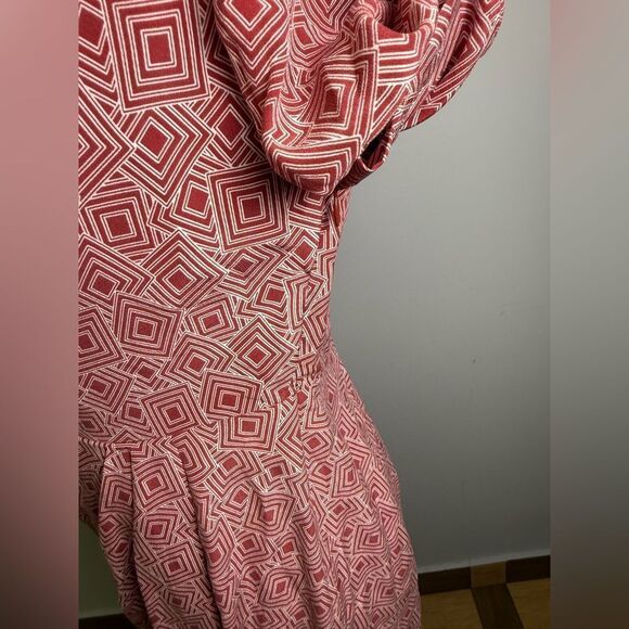 EQUIPMENT
Aveline Print Silk Midi Dress NWT Size 2 - Picture 10 of 13